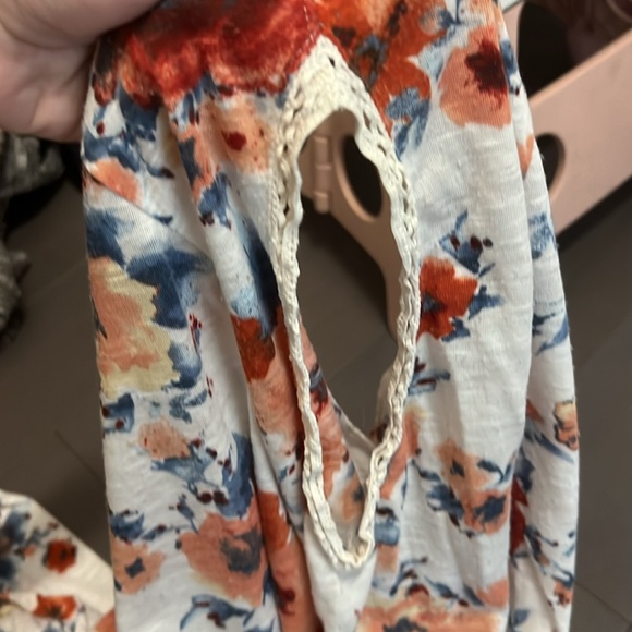 Fall top - Picture 2 of 2